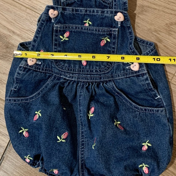 Vintage Bubble Romper Floral Embroidered Heart Buttons - Baby 12 Months - Picture 4 of 5
